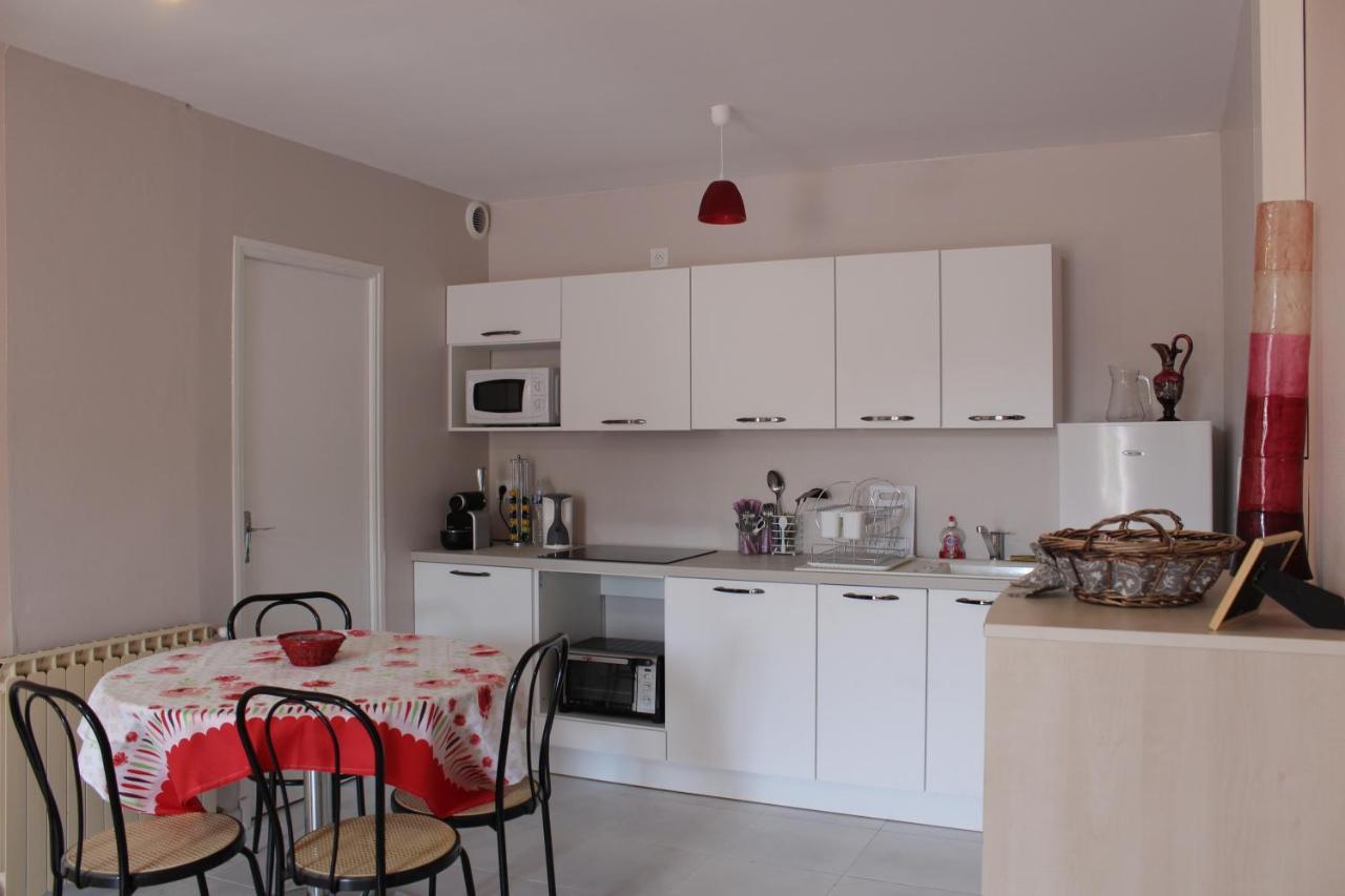 Douceur En Campagne Appartement Espalion Buitenkant foto